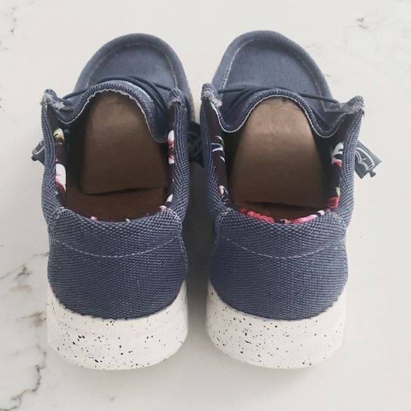 Men's Comfort Slip-On‎ Shoes Size 8 NEW - Picture 3 of 3